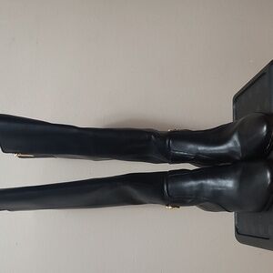 Elegant Black Knee-High Boots